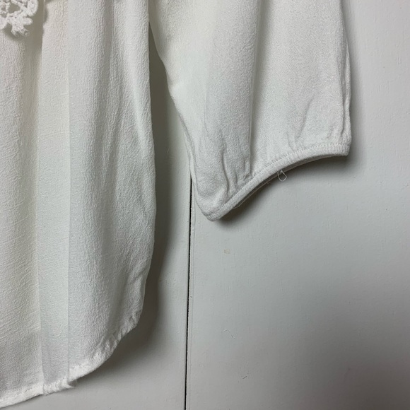 Off-Shoulder White Shirt - Picture 6 of 12